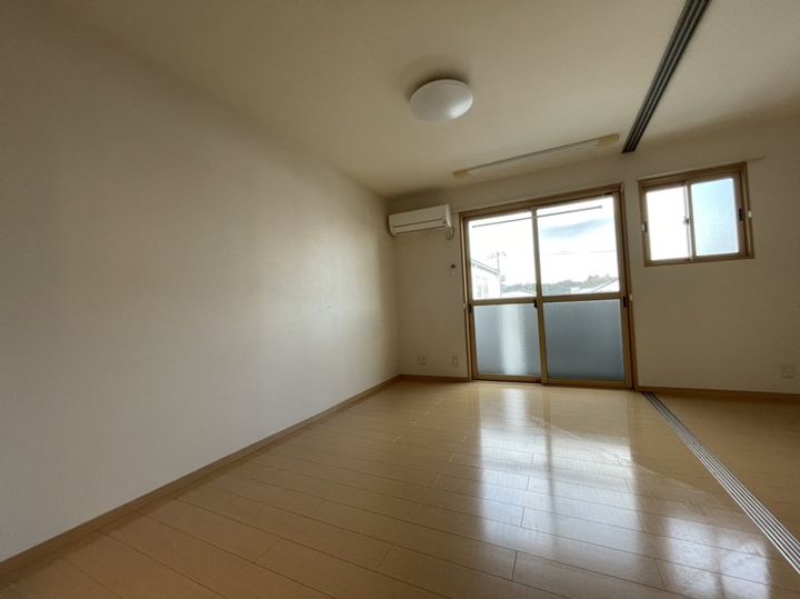 アヴァンセの居間