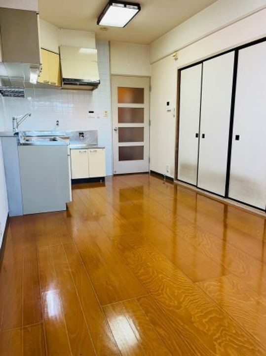 サンシャイン大森の居間