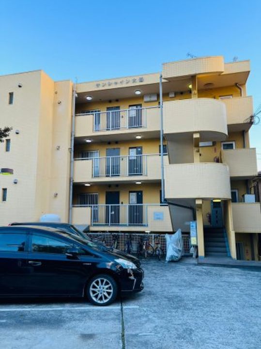 サンシャイン大森の外観