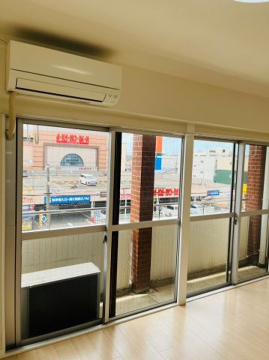 蜂須賀ビルの内装