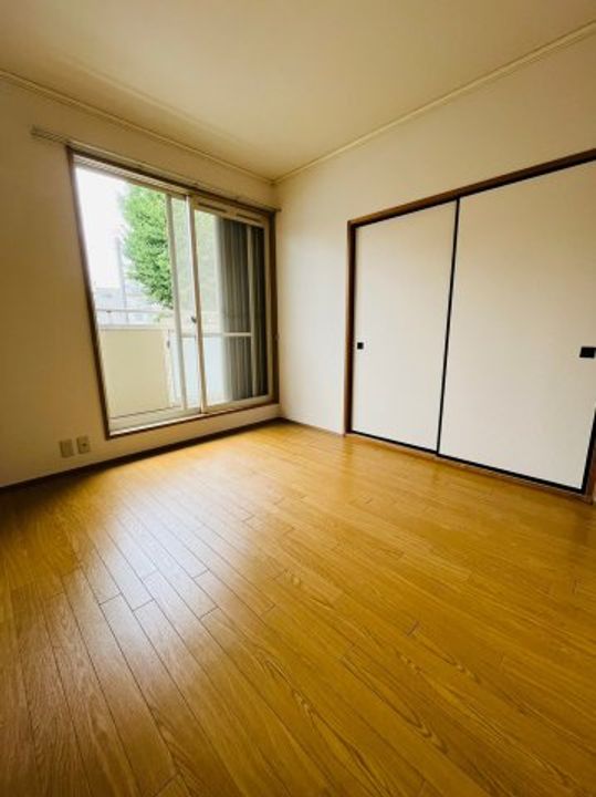 シャトレ藤の居間