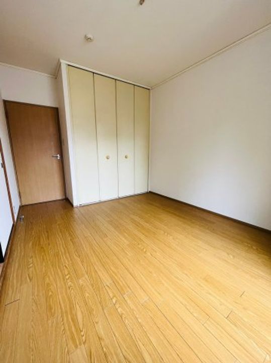 シャトレ藤の居間