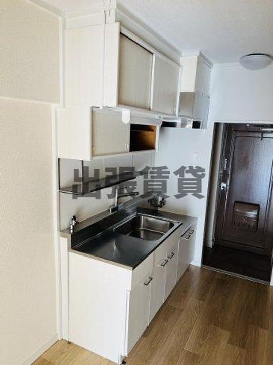 第一下林ビルのキッチン