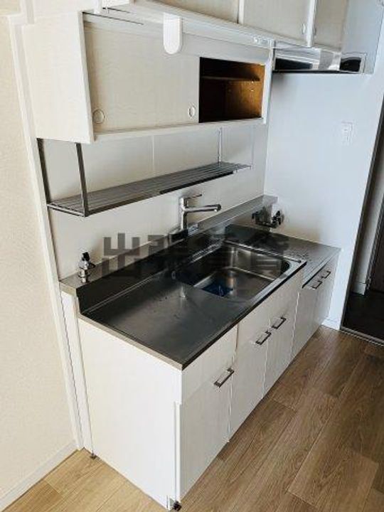 第一下林ビルのキッチン