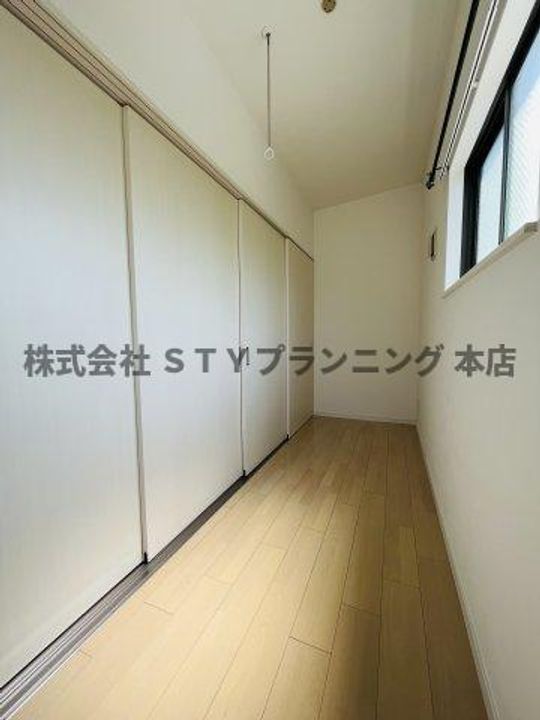 PRIMAVERA WESTの内装