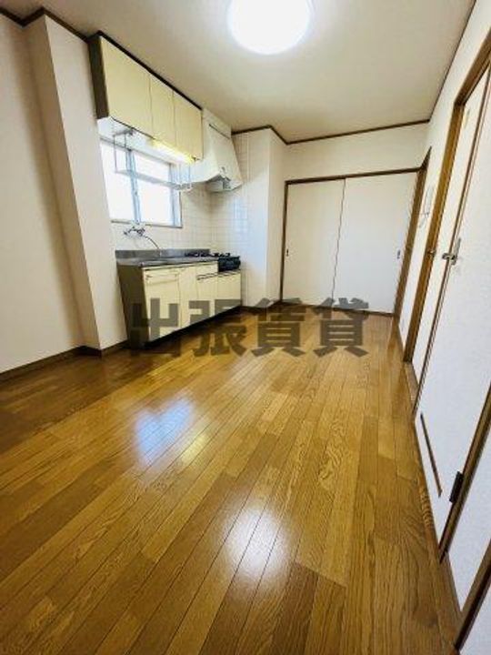 メゾン デ フローラの居間