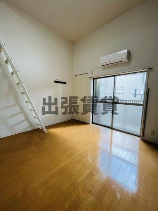 コーポLSRの居間