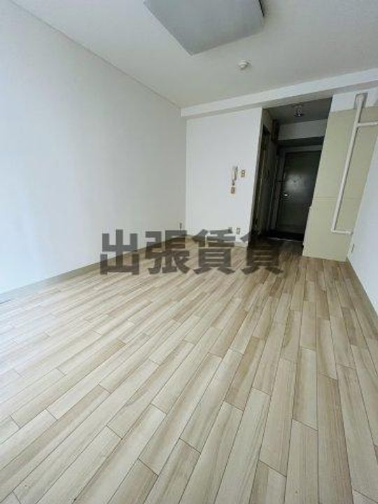 荘苑御園の居間