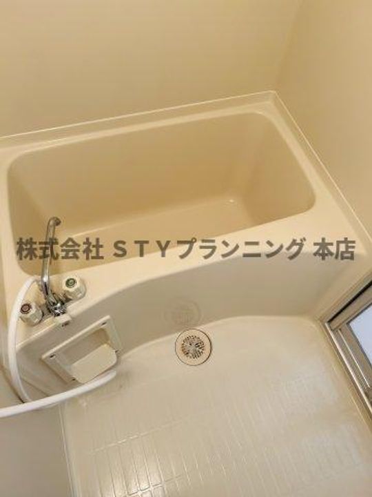 VIOLA KANAYAMAの風呂