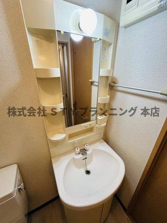 VIOLA KANAYAMAのその他画像