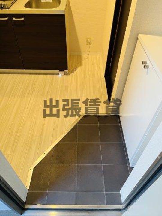 プリミエール上飯田南町の玄関