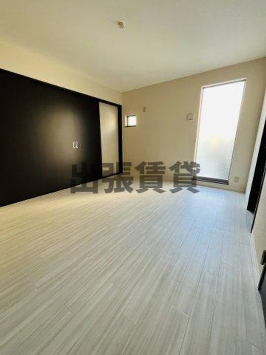 プリミエール上飯田南町の居間