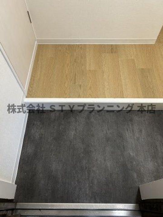 センチュリー太子の玄関