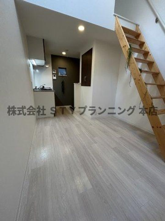 LE COCON新川町Ⅱの居間