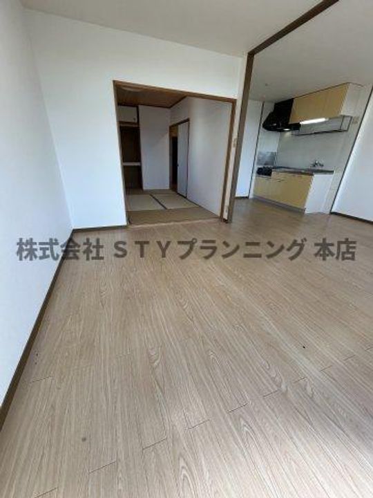 アイレック滝ノ水の居間