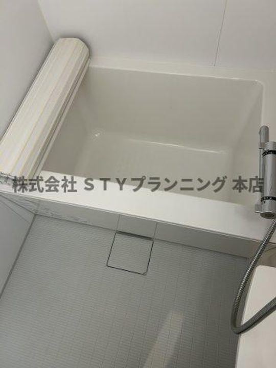 COZY阿由知通の風呂