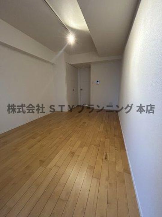 COZY阿由知通の居間