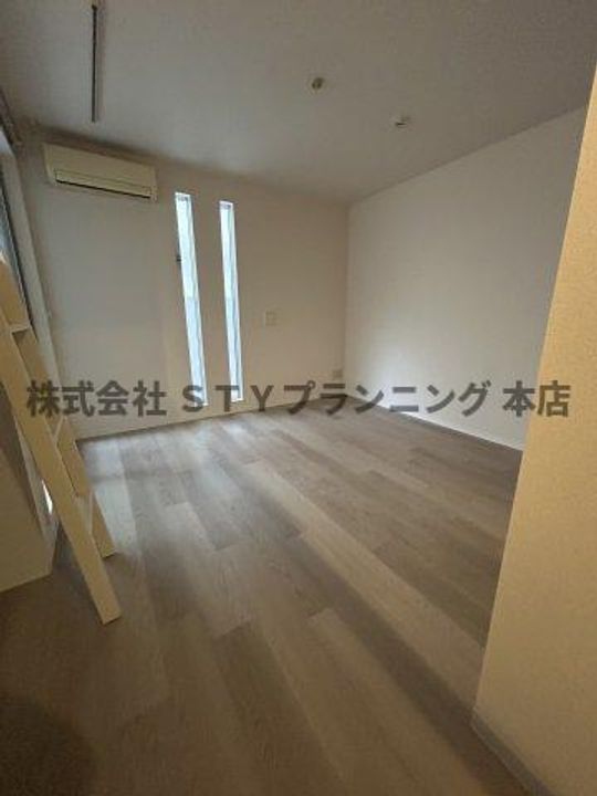 ウェリナ吹上の居間