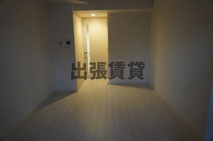 アドバンス名古屋モクシーの居間