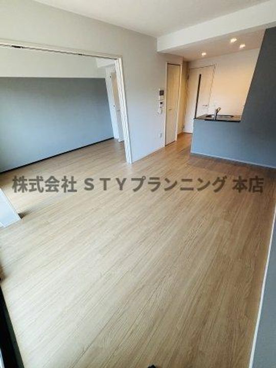 アースグランデ泉の居間