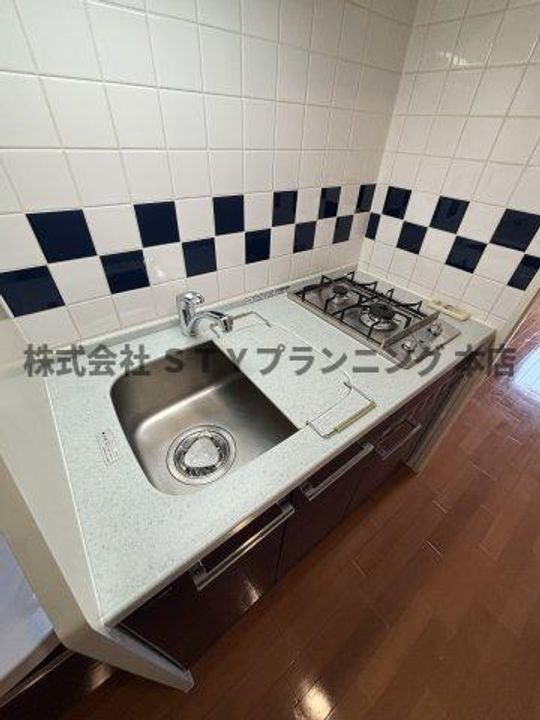 プレサンス泉セントマークのキッチン