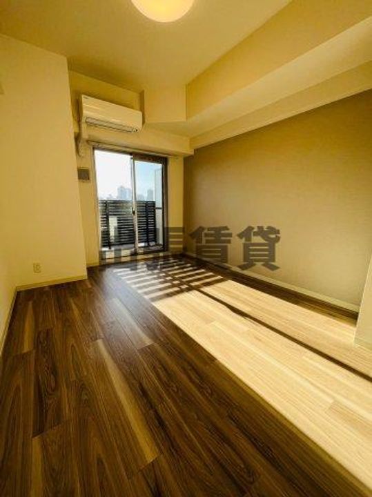 プレサンス久屋大通公園セラフィの居間