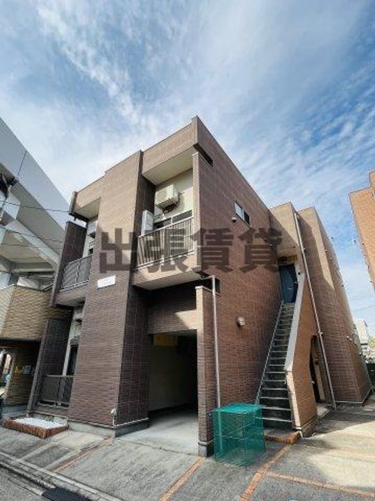 コーポLSRの外観