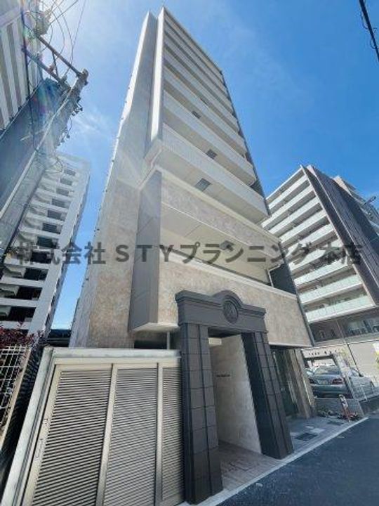 ポルタニグライーストの外観