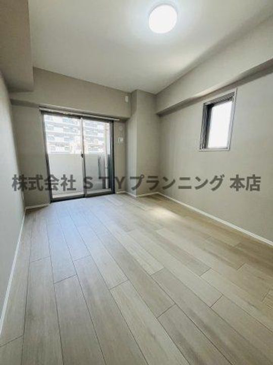 ポルタニグライーストの居間