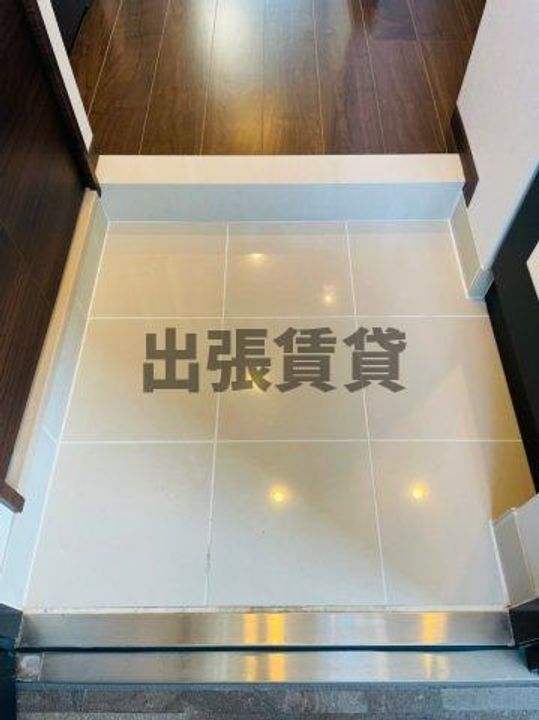 ブランシエスタ東別院の玄関