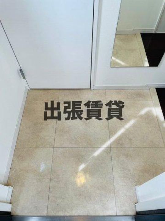ドゥーエ千種の玄関