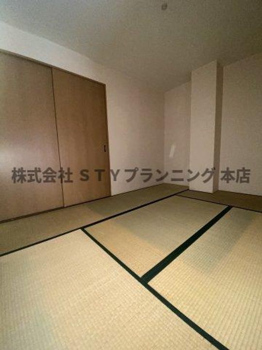 ファースト館城並の内装