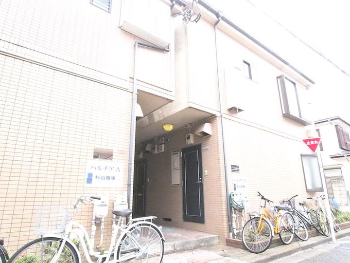 パルチアB202の外観