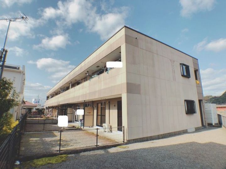 鹿児島県姶良市東餅田(アパート)の賃貸物件の外観