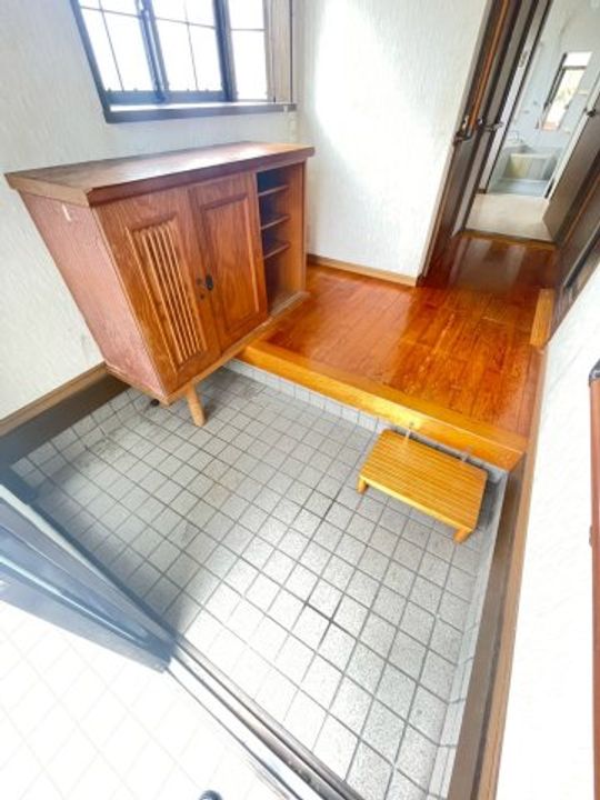 鹿児島県鹿児島市平川町(一戸建)の賃貸物件1の玄関