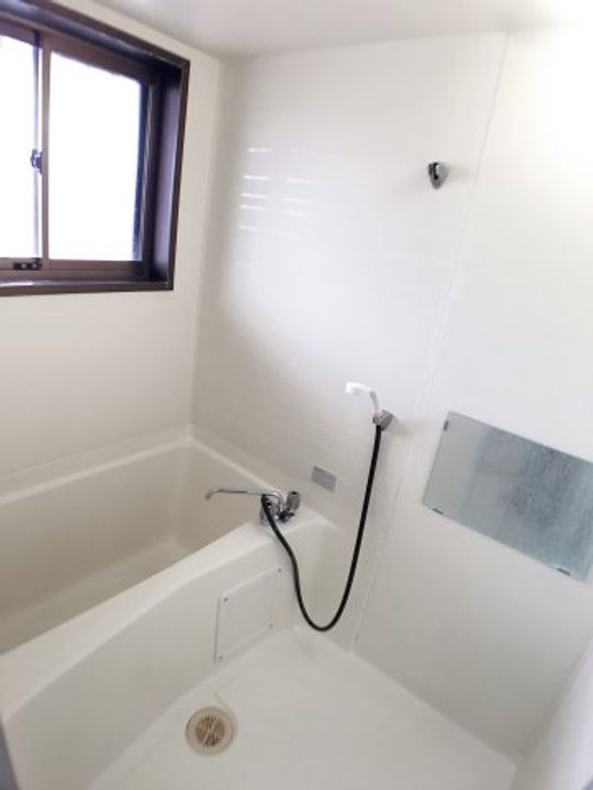 鹿児島県姶良市西餅田(アパート)の賃貸物件の風呂