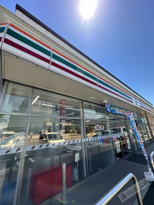 カーサ・オストロの周辺