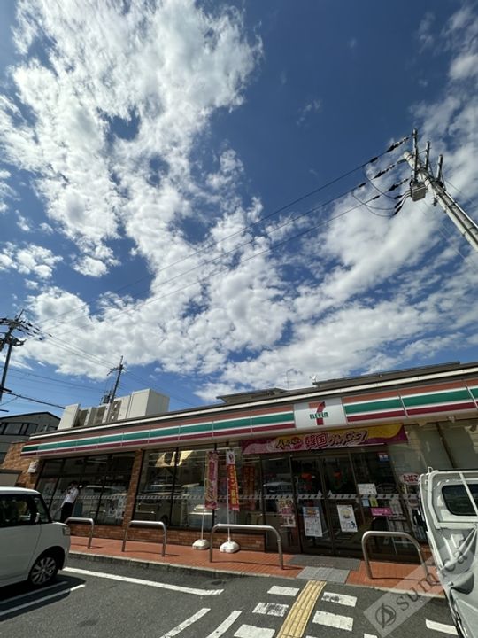 アヴニール出戸の周辺