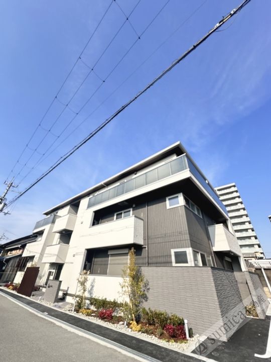 コルヌコピアの外観