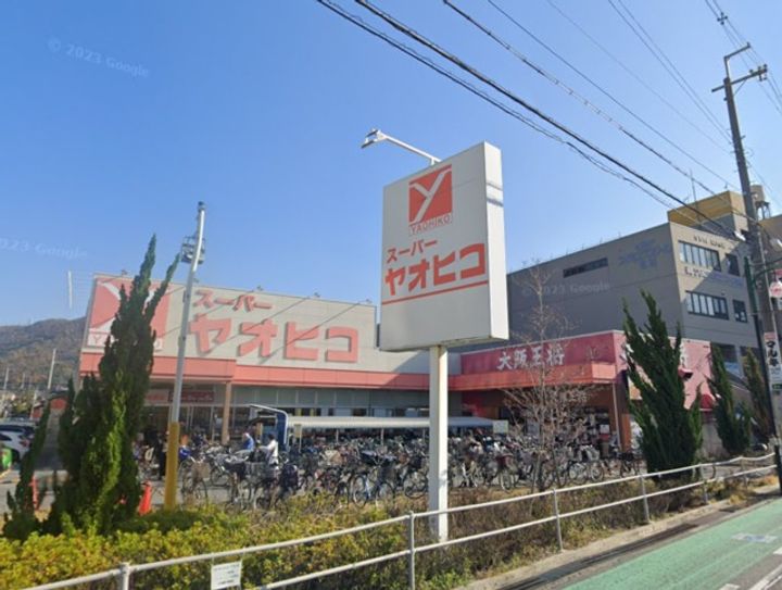 コルヌコピアの周辺
