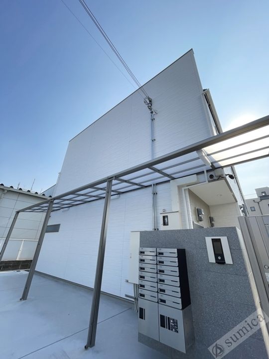 COSMO WAKAEMINAMIの外観