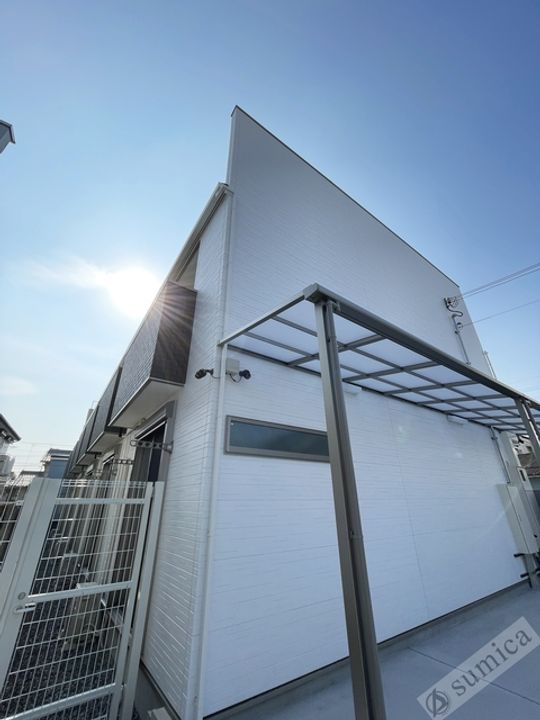 COSMO WAKAEMINAMIの外観