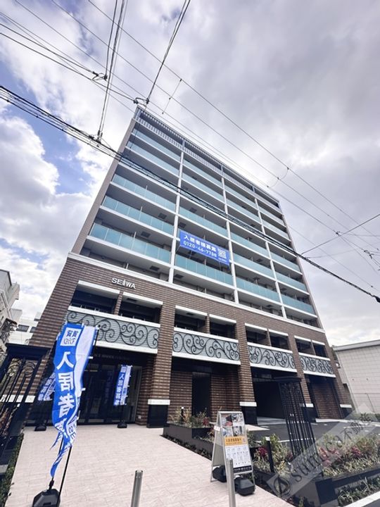 セイワパレス美章園駅前の外観