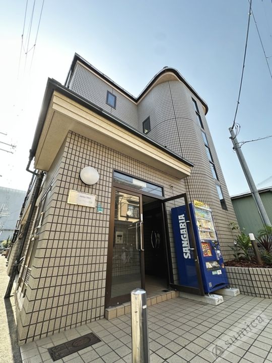 ロワゾーブルー平野の外観