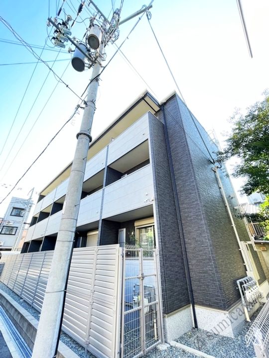 アプローズの外観