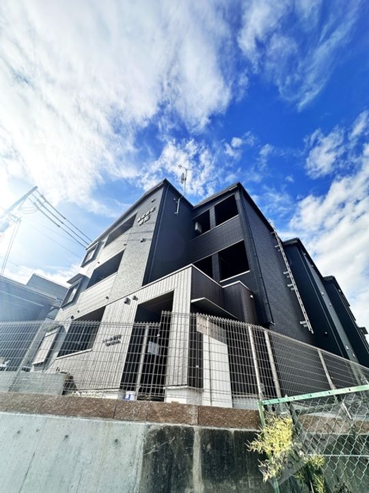 マヨール御舟町の外観