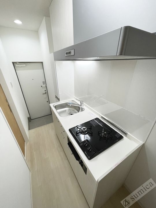 COSMO WAKAEMINAMIのキッチン