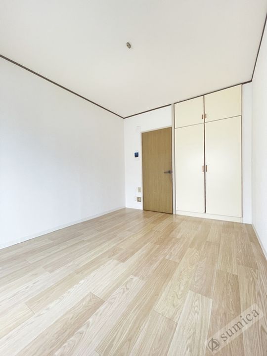 ラフィーネ小若江の内装