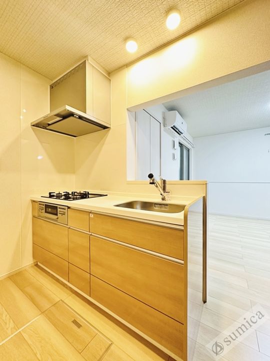 スペチアーレ クアットロのキッチン