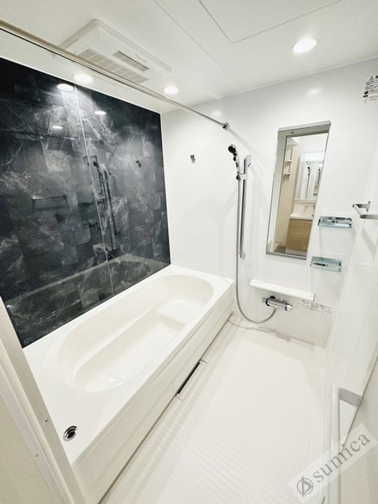 スペチアーレ クアットロの風呂